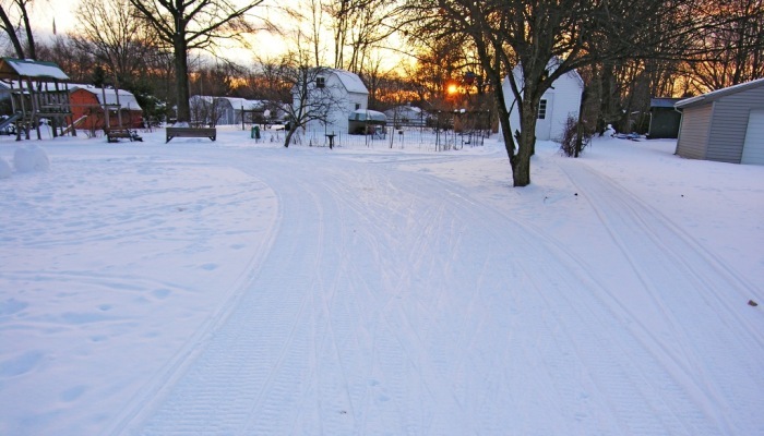 sunset_ski_trail_700x400